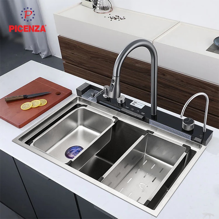 Đi lại đường ron silicon bồn rửa chén, bát chống nước
