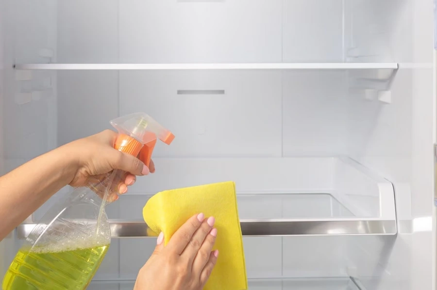 Bảo trì vệ sinh tủ lạnh 2-4 cánh, loại dưới 500 - 800 lít