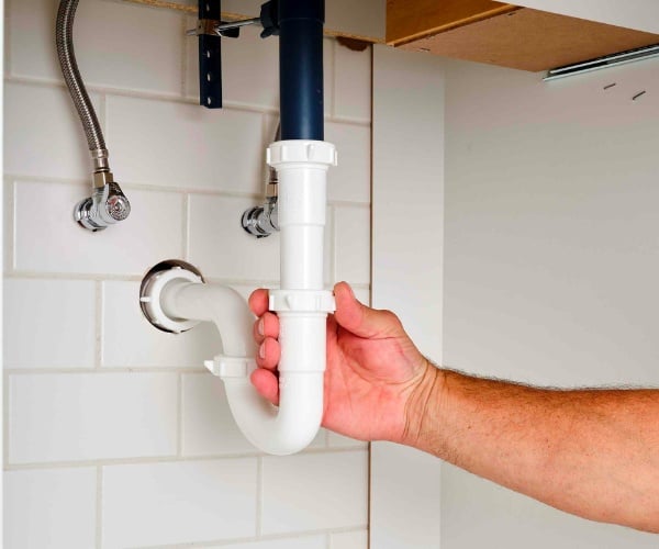 Thay thế bộ xả lavabo