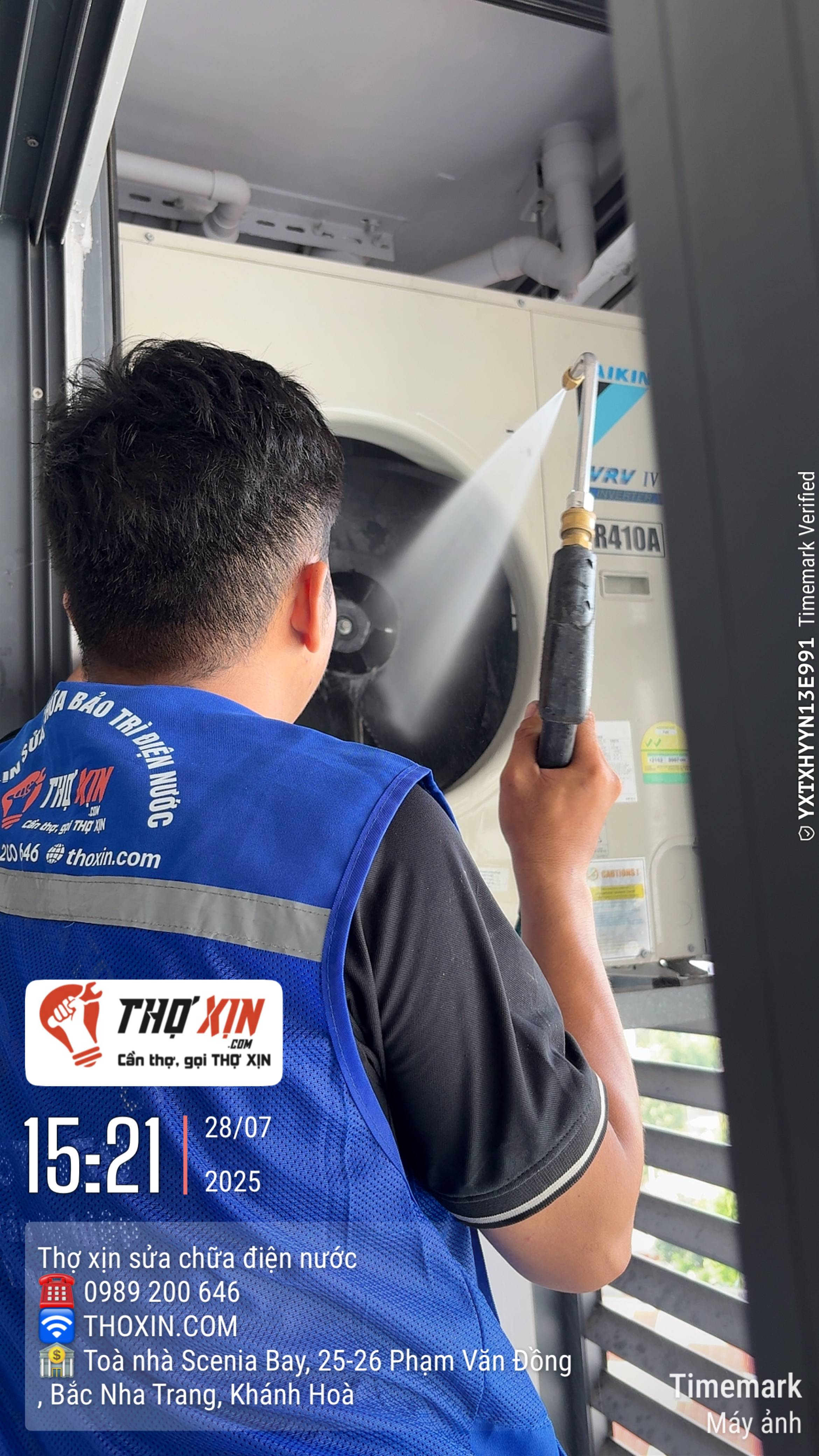 Vệ Sinh Điều Hòa Treo Tường